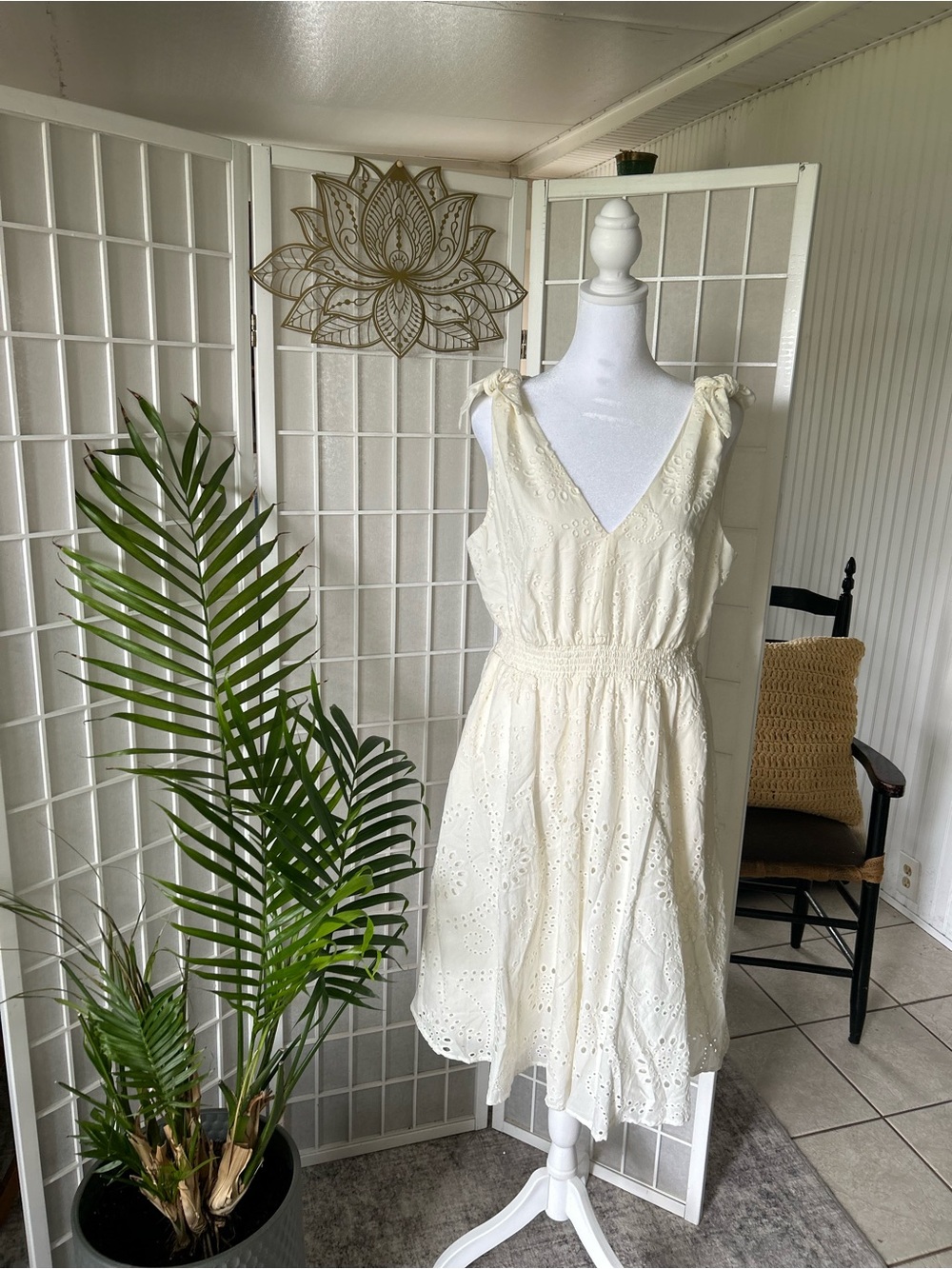 🤍 Anne Klein Eyelet Dress – Size 10 Petite 🤍